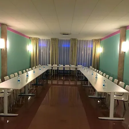威尔第酒店